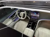 Mercedes Eqe 300 - Miniatura 3