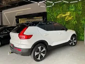 Volvo XC40 Recharge - Miniatura 4