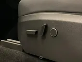 Tesla Model Y - Miniatura 2