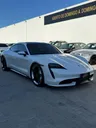 Porsche Taycan - Miniatura 3