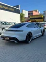 Porsche Taycan - Miniatura 4