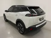 Peugeot E-2008 - Miniatura 4