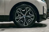 BMW Ix - Miniatura 14