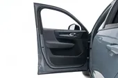 Volvo XC40 Recharge - Miniatura 17