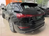 Audi E-tron - Miniatura 6
