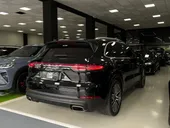 Porsche Cayenne E-hybrid - Miniatura 4