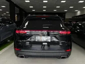 Porsche Cayenne E-hybrid - Miniatura 5