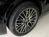 Porsche Cayenne E-hybrid - Miniatura 20