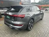 Audi E-tron - Miniatura 5
