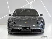 Porsche Taycan - Miniatura 3