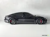 Porsche Taycan - Miniatura 5