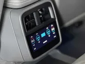 Porsche Taycan - Miniatura 8