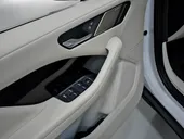 Jaguar I-pace - Miniatura 14
