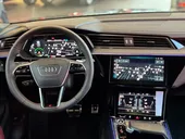 Audi Q8 E-tron - Miniatura 18