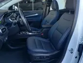 Chevrolet Bolt Euv - Miniatura 11