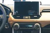 Toyota Rav4 EV - Miniatura 12