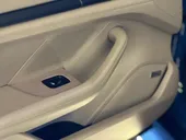 Porsche Taycan - Miniatura 8