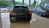 Ford Mustang Mach-e - Miniatura 11