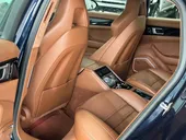 Porsche Panamera - Miniatura 15