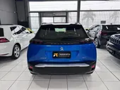 Peugeot E-2008 - Miniatura 10