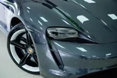 Porsche Taycan - Miniatura 7