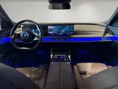 BMW I7 - Miniatura 10
