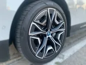 BMW Ix - Miniatura 6