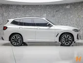 BMW IX3 - Miniatura 3