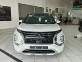 Mitsubishi Outlander Plug-in Hybrid - Miniatura 7