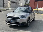 Mini Countryman SE All4 - Miniatura 2