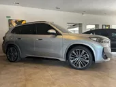 BMW IX1 - Miniatura 2
