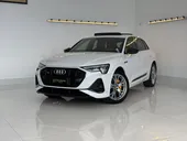 Audi E-tron - Miniatura 1