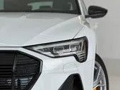 Audi E-tron - Miniatura 4