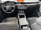 Audi E-tron Sportback - Miniatura 11