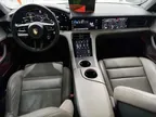 Porsche Taycan - Miniatura 4