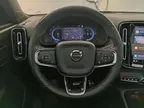 Volvo XC40 Recharge - Miniatura 10