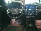 Volvo XC40 Recharge - Miniatura 12