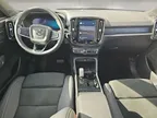 Volvo XC40 Recharge - Miniatura 8