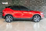 Volvo XC40 Recharge Plug-in Hybrid - Miniatura 3