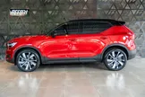 Volvo XC40 Recharge Plug-in Hybrid - Miniatura 4