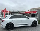 Audi E-tron - Miniatura 8