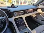 Porsche Taycan - Miniatura 12