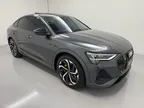 Audi E-tron - Miniatura 1