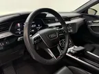 Audi E-tron - Miniatura 7