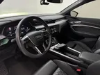 Audi E-tron - Miniatura 8