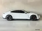 Porsche Taycan - Miniatura 5
