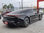 Porsche Taycan - Miniatura 6