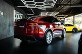 Tesla Model X - Miniatura 6