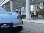 Porsche Taycan - Miniatura 18