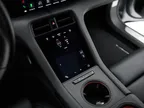 Porsche Taycan - Miniatura 11
